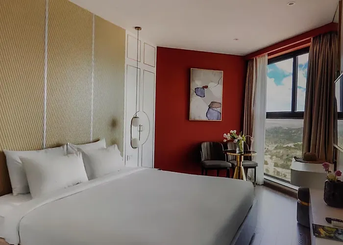 The Cyan Coast Residences Khách sạn hẻo lánh