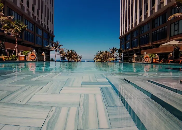 Khách sạn hẻo lánh The Cyan Coast Residences